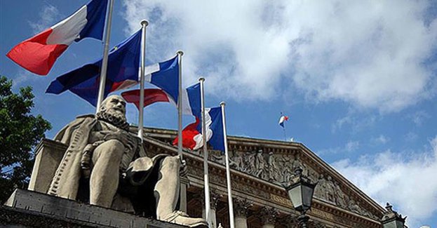Fransa, Panama'yı "vergi cenneti" listesine alacak