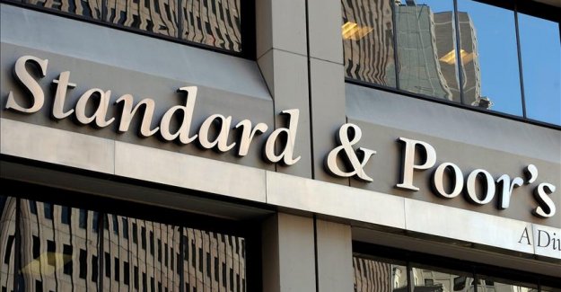 S&P ABD'nin büyüme beklentilerini düşürdü