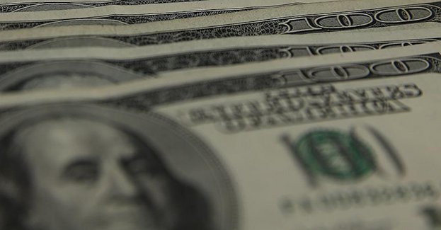 Dolar haftaya düşüşle başladı