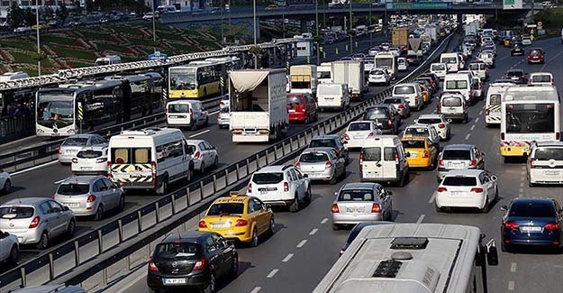 Başbakan Yardımcısı Şimşek'ten 'trafik sigortası' açıklaması