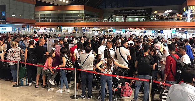 Sabiha Gökçen Havalimanı'ndan günlük yolcu rekoru