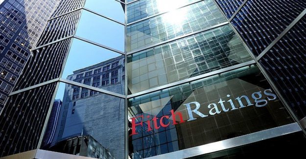 Yurt içi piyasalar Fitch'in değerlendirmesine odaklandı