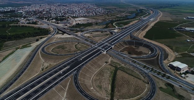 İstanbul-İzmir arasında kısalan yol tasarrufu artıracak