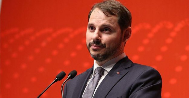 Bakan Albayrak kamu bankaları üst düzey yöneticileriyle bir araya geldi