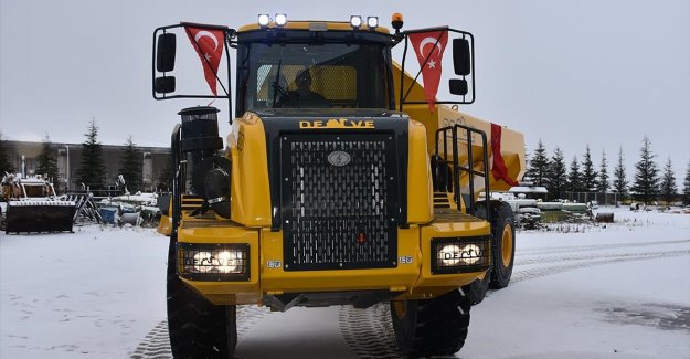 Kaya kamyonu 'Deve' seri üretime hazırlanıyor