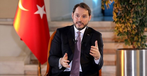 Bakan Albayrak'tan özel bankalara müşteri destek paketi çağrısı