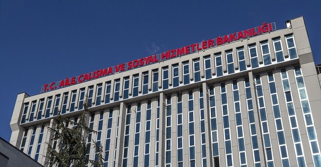 Binlerce çalışan kadına 'finansal okuryazarlık' eğitimi