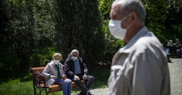 Türkiye'de doğuşta beklenen yaşam süresi, ortalama 78,6 yıl olarak hesaplandı.