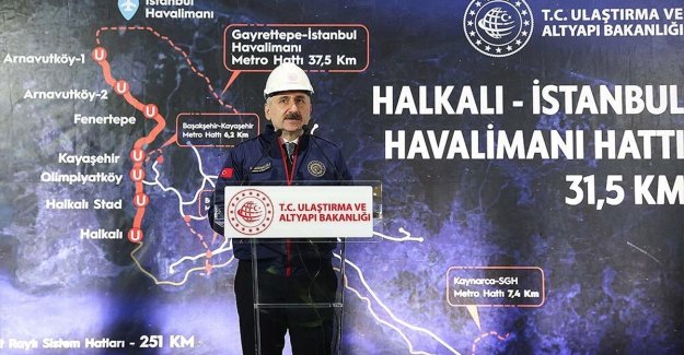 Bakan Karaismailoğlu'ndan İstanbul'a iki yeni raylı sistem hattı müjdesi