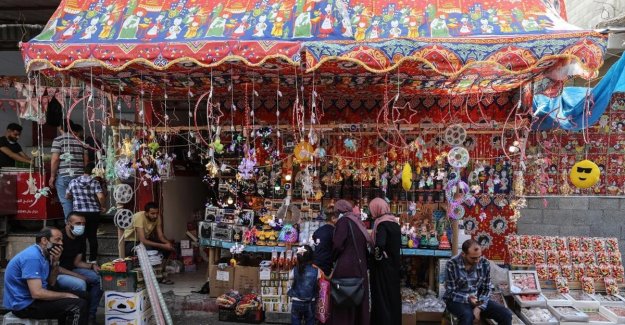 Gazze'de alışveriş hareketliliğinin en çok yaşandığı ramazan ayı Kovid-19 nedeniyle durgun geçiyor