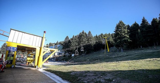 Kış turizminin gözdesi Uludağ kayak sezonuna hazırlanıyor