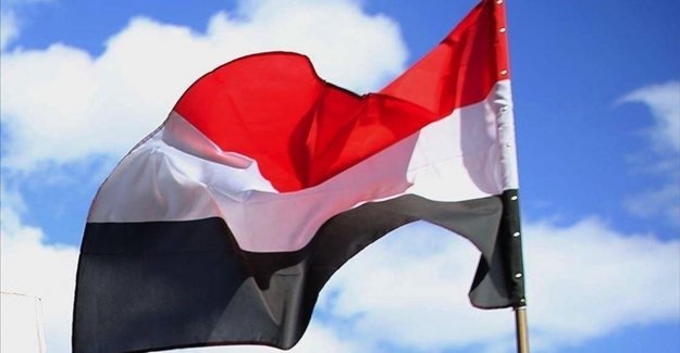 Yemen hükümeti iç işlemlerde dövizle çalışmayı yasakladı