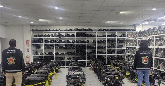 Gümrük muhafaza ekipleri geçen yıl 7,7 milyar liralık kaçak eşya ele geçirdi