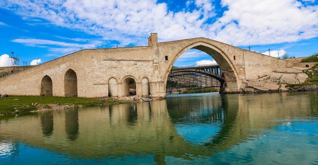 Ulaştırma ve Altyapı Bakanlığı 406 tarihi köprüyü kültür mirasına kazandırdı