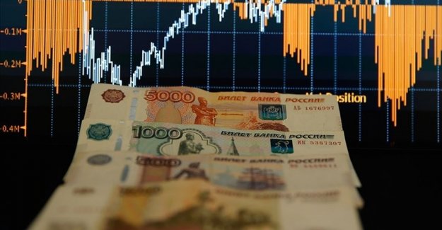 Rus piyasalarında işlemler değer kayıplarının ardından durduruldu