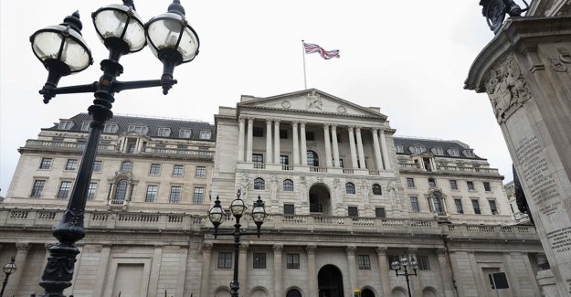 BoE'nin politika faizini kasım toplantısında sabit tutması bekleniyor