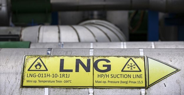 QatarEnergy ve Shell, Hollanda'ya 27 yıllık LNG tedariki için anlaştı