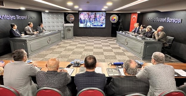 Antalyalı üreticiler Çiftçi Kayıt Sistemi'ndeki değişiklikten memnun
