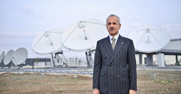 Bakan Uraloğlu: Türksat Uydu Yer Sistemleri Yedeklilik Merkezi'ni anten ve alt sistemleriyle hizmete hazır hale getirdik