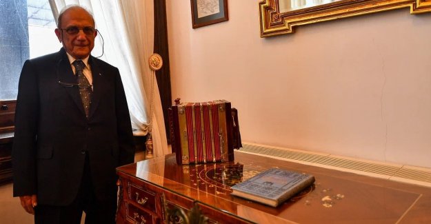 Cumhuriyet’in kuruluşuna tanıklık eden eserler hikâyeleriyle büyülüyor