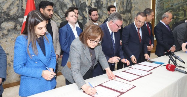 OĞUZELİ’NDE CAMİ, KUR’AN KURSU VE SAĞLIK MERKEZİ YAPIMI İÇİN PROTOKOL İMZALANDI