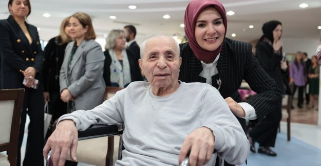 Aile ve Sosyal Hizmetler Bakanımız Göktaş, "Türkiye Yaşlı Profili Araştırması"nın sonuçlarını paylaştı