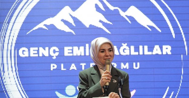 Bakanımız Mahinur Özdemir Göktaş Büyük Emirdağlılar Buluşması’na Katıldı
