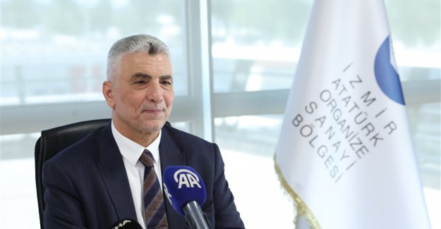 Ticaret Bakanı Bolat, İzmir'de Organize Sanayi Bölgesini Ziyaret Etti