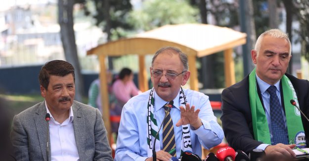 MEHMET ÖZHASEKİ, ANTALYA’DA VATANDAŞLARLA BİR ARAYA GELDİ