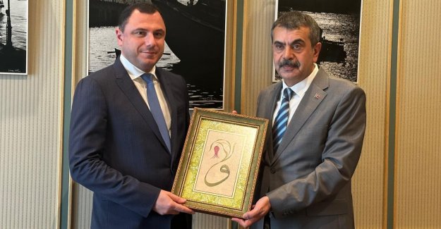 BAKAN TEKİN, GÜRCİSTAN EĞİTİM BAKANI AMİLAKHVARİ İLE BİR ARAYA GELDİ