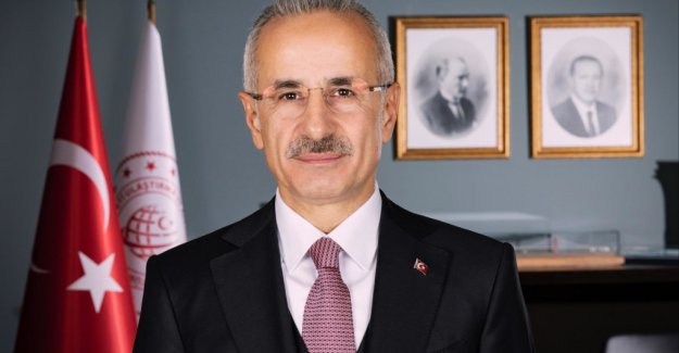 HAVALİMANLARINDAN KİMSE ARANMADAN GEÇEMEYECEK!