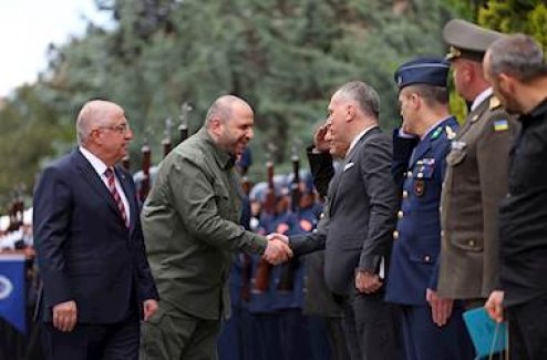 Millî Savunma Bakanı Yaşar Güler, Ankara'ya Ziyaret Gerçekleştiren Ukrayna Savunma Bakanı Rüstem Umerov'u Askerî Törenle Karşıladı