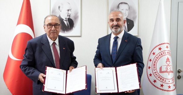 TÜRK TEKSTİL VAKFI İLE MESLEKİ EĞİTİM İŞ BİRLİĞİ PROTOKOLÜ