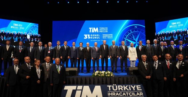 Ticaret Bakanı Bolat, "TİM 31. Genel Kurul ve İhracatın Şampiyonları Ödül Töreni"nde konuştu