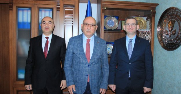 İş Bankası TESOB’u ziyaret etti, esnaf ve sanatkara yönelik avantajlı imkanlarla ilgili bilgi verdi