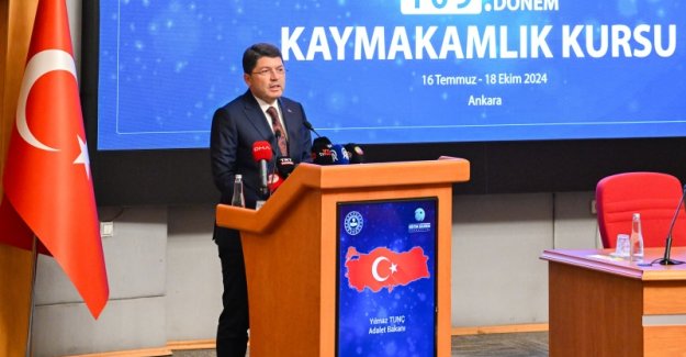 Adalet Bakanı Tunç, 109. Dönem Kaymakamlık Kursu Tecrübe Paylaşımı Programı'na Katıldı