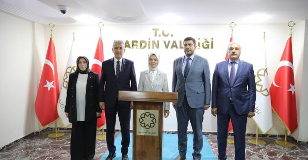 Aile ve Sosyal Hizmetler Bakanımız Göktaş, Mardin'de ziyaretlerde bulundu