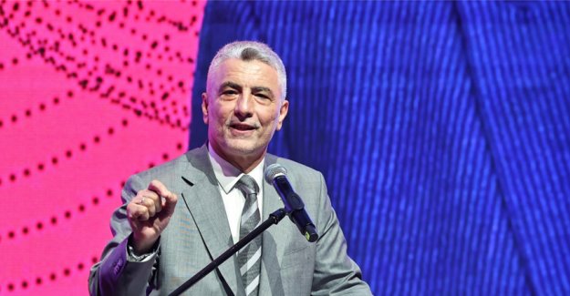 Bakan Bolat, Fitch'in Türkiye'nin kredi notunu yükseltmesini değerlendirdi