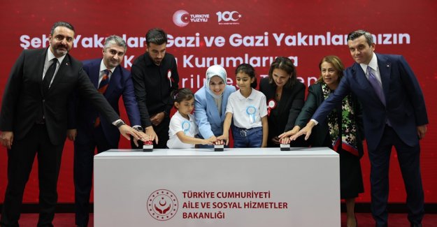 Bakanımız Göktaş: "Bugün yapacağımız atamalarla birlikte 50 bin 630 şehit ve gazi yakınlarımızın, gazilerimizin kamuda istihdamını sağladık"