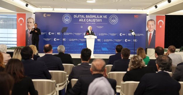 Aile ve Sosyal Hizmetler Bakanlığının "Dijital Bağımlılık Çalıştayı"nın ön raporu tamamlandı