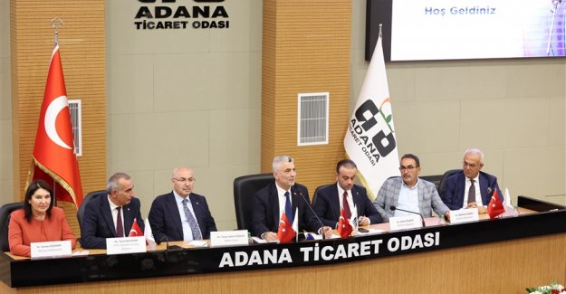 Ticaret Bakanı Ömer Bolat Adana'da iş dünyası temsilcileriyle buluştu