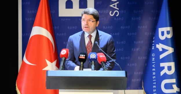 Adalet Bakanı Tunç, Bartın'da 7. Uluslararası Ar-Ge Proje Pazarı Etkinliğine Katıldı