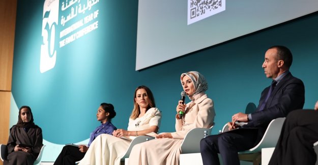 Aile ve Sosyal Hizmetler Bakanımız Göktaş, “Aile ve Çağdaş Megatrendler Konferansı”nda konuştu