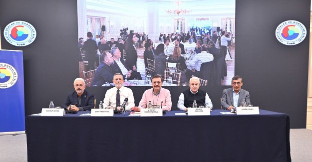 Hisarcıklıoğlu, Meclis Üyeleri Bilgilendirme Semineri’ne katıldı