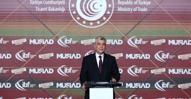 Ticaret Bakanı Bolat, 28. Uluslararası İş Forumu'nda Konuştu