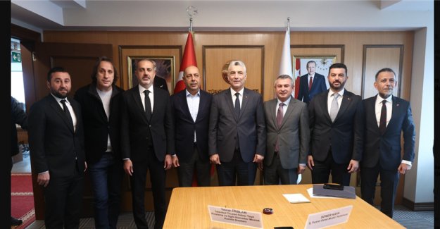 Ticaret Bakanı Ömer Bolat, İstanbul Ticaret Odası Araç Kiralama Komite Başkanı ve Üyelerini Kabul Etti