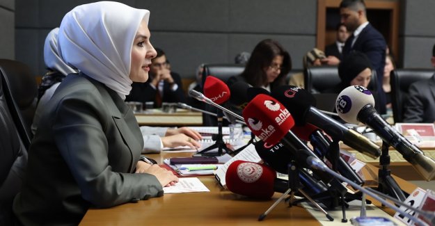 Bakanımız Göktaş, TBMM Kadına Karşı Şiddet ve Ayrımcılığın Önlenmesine Yönelik Meclis Araştırma Komisyonu'na sunum yaptı