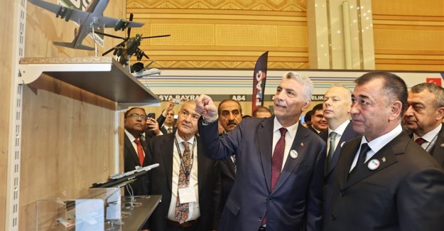 Ticaret Bakanı Bolat, Türkmenistan Türk İhraç Ürünleri Fuarı'na Katıldı