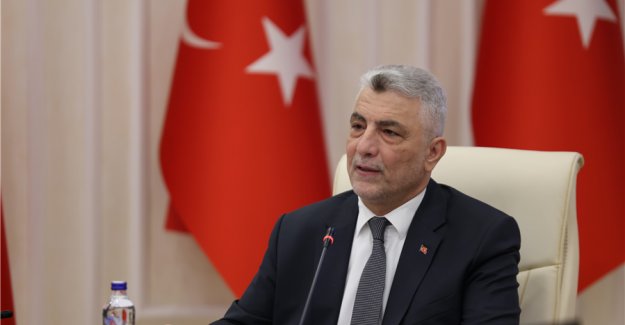 Ticaret Bakanı Ömer Bolat: Şirket Kuruluş ve Gümrük İşlemlerinde 2025'te Dijital Dönemin Kapısı Açılacak