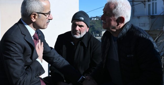 Bakan Uraloğlu, Hayatını Kaybeden PTT Çalışanları İçin Rize’de